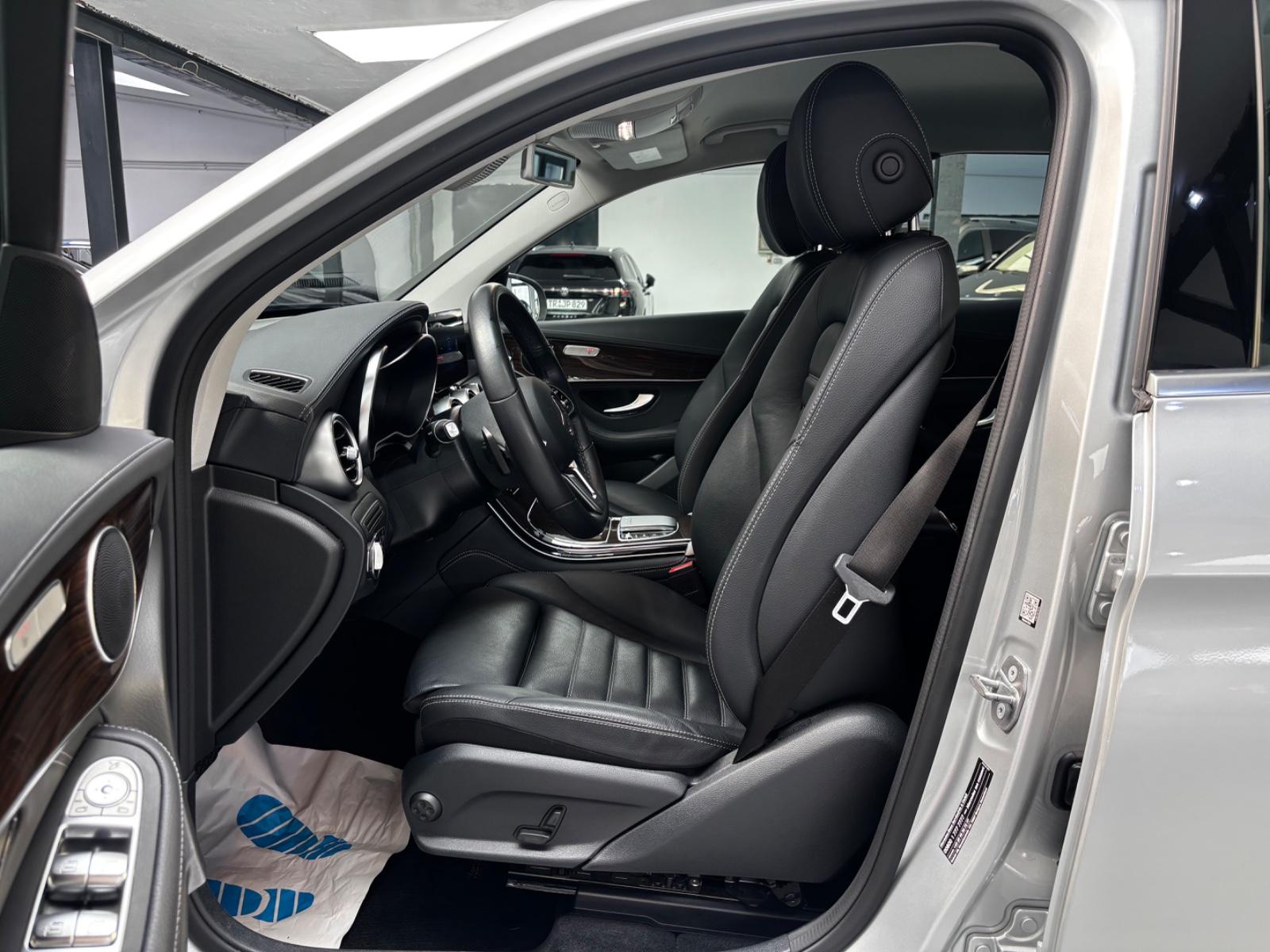 Mercedes-Benz GLC 300d 4Matic 1.HAND MULTIBEAM KAMERA
