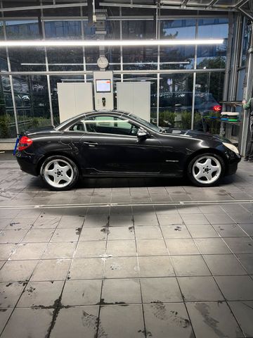 Mercedes-Benz Mercedes Benz SLK 200 Cabrio