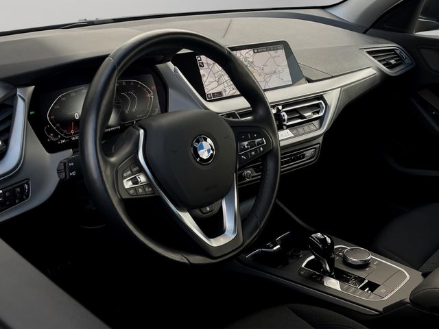 Foto Nummer 7: BMW 118i
