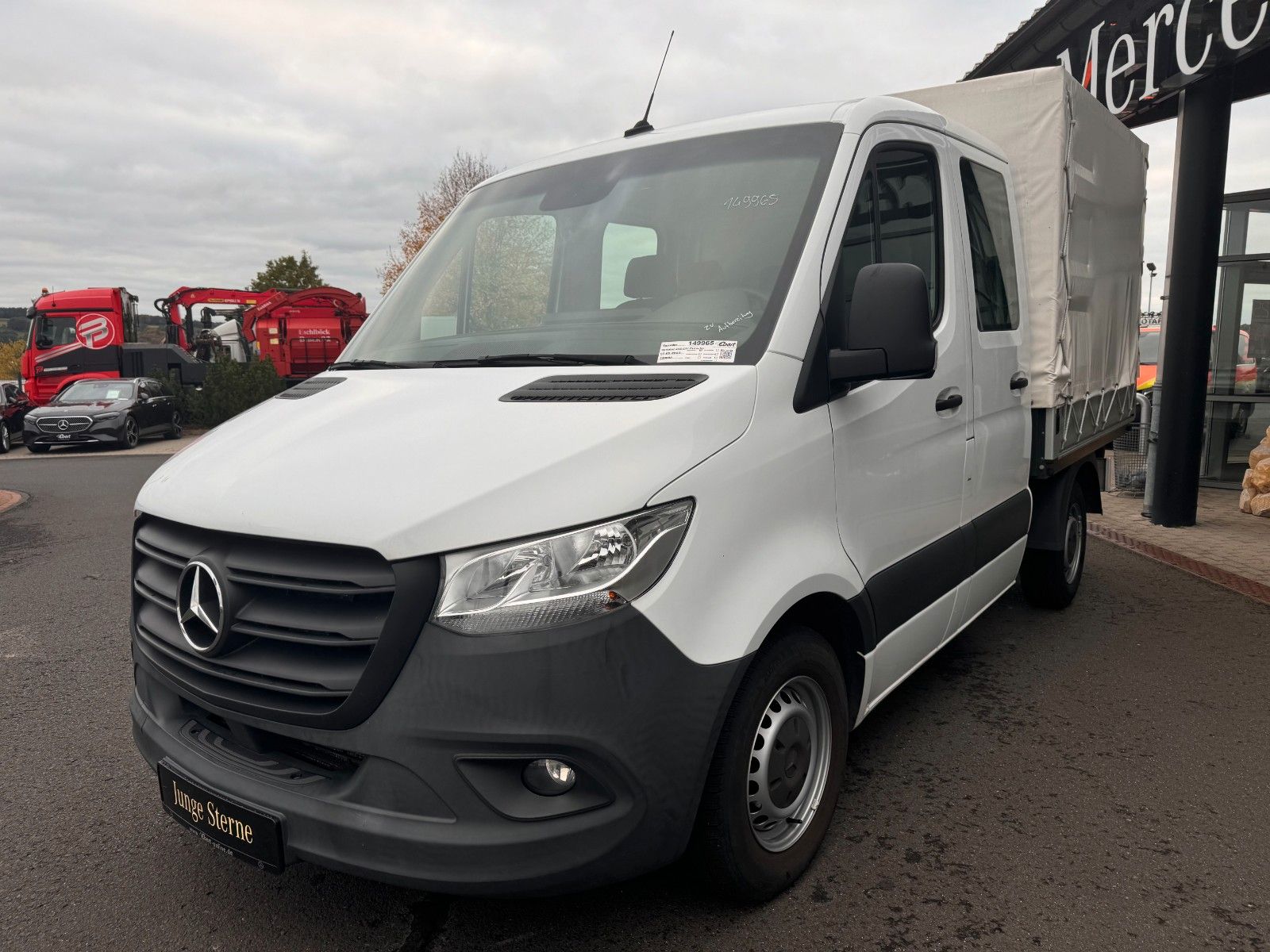 Fahrzeugabbildung Mercedes-Benz Sprinter 215 CDI DoKa 9G Klima AHK SHZ
