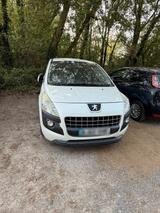 Peugeot 3008 Rechtslenker fur export diesel - Rechtslenker mit Diesel-Antrieb