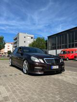Mercedes-Benz E500 AVANTGARDE AVANTGARDE Deutsches Fzg. - Mercedes-Benz E 500 in Stuttgart