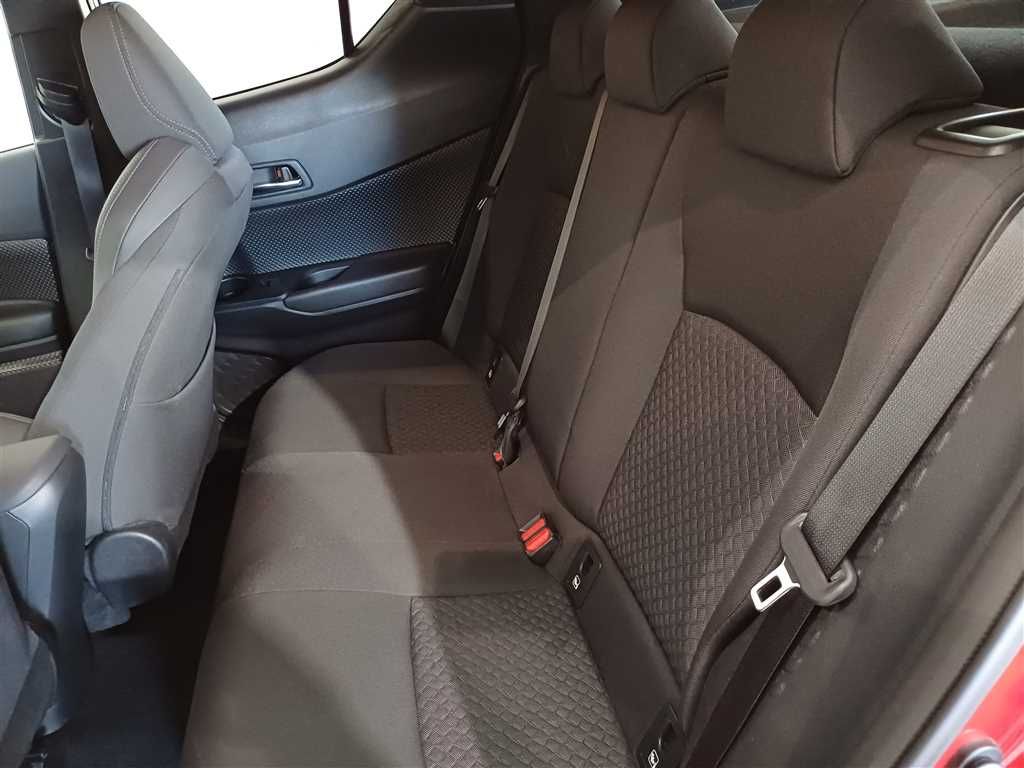 Toyota C-HR 1.8 Hybrid Team D LED SHZ NAVI foto 3