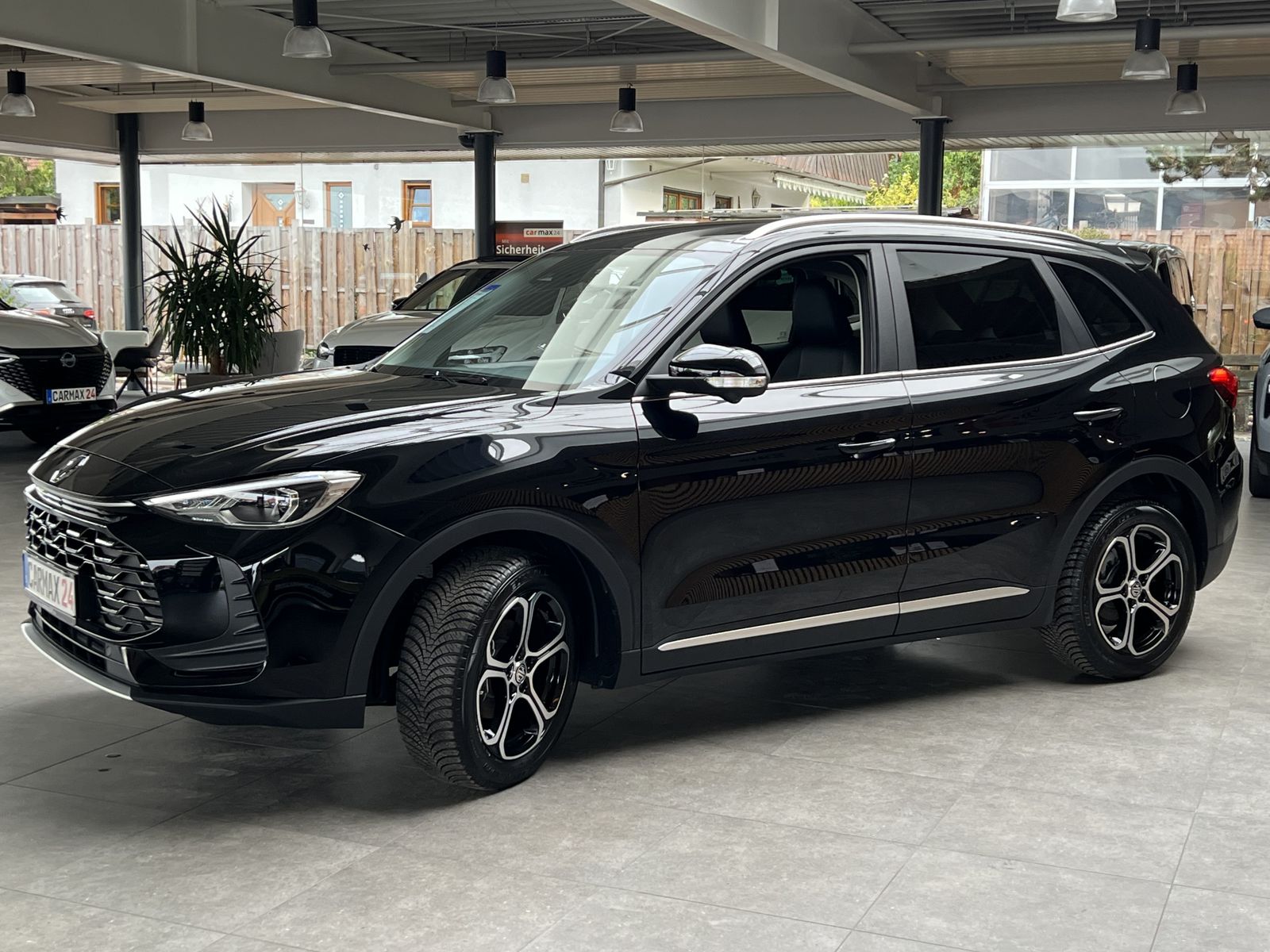 MG ZS
