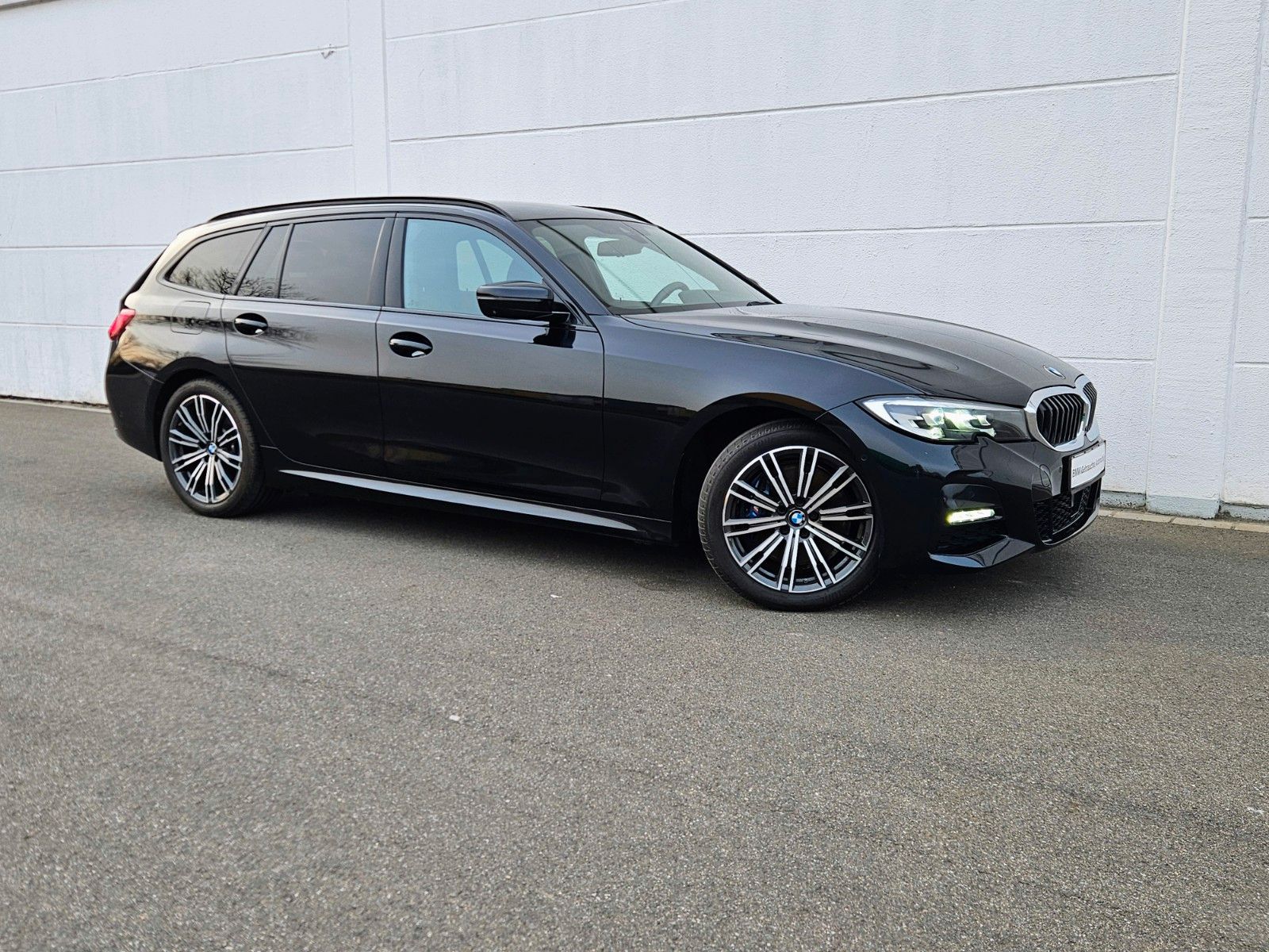 BMW 330e*LCProf*M-SPORT*HUD*ACC*PARKASS+*KEYLESS GO foto 5