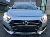 Hyundai i40 cw blue Premium*Leder*Navi*Kamera*Keyless* - Hyundai i40 in Bochum