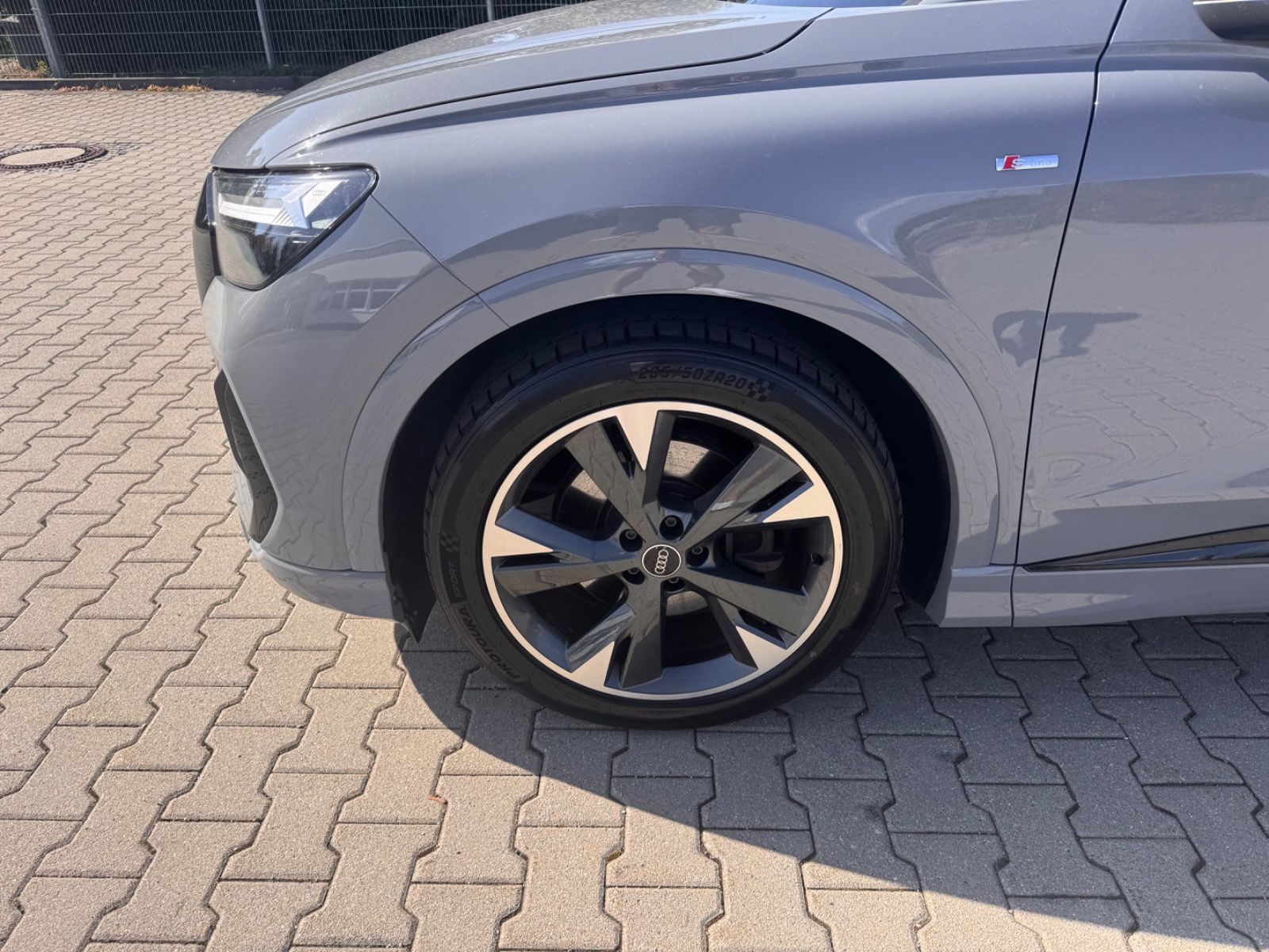 Audi Q4 35e-tron  S-Line Sportpaket 20 Zoll imagem 2
