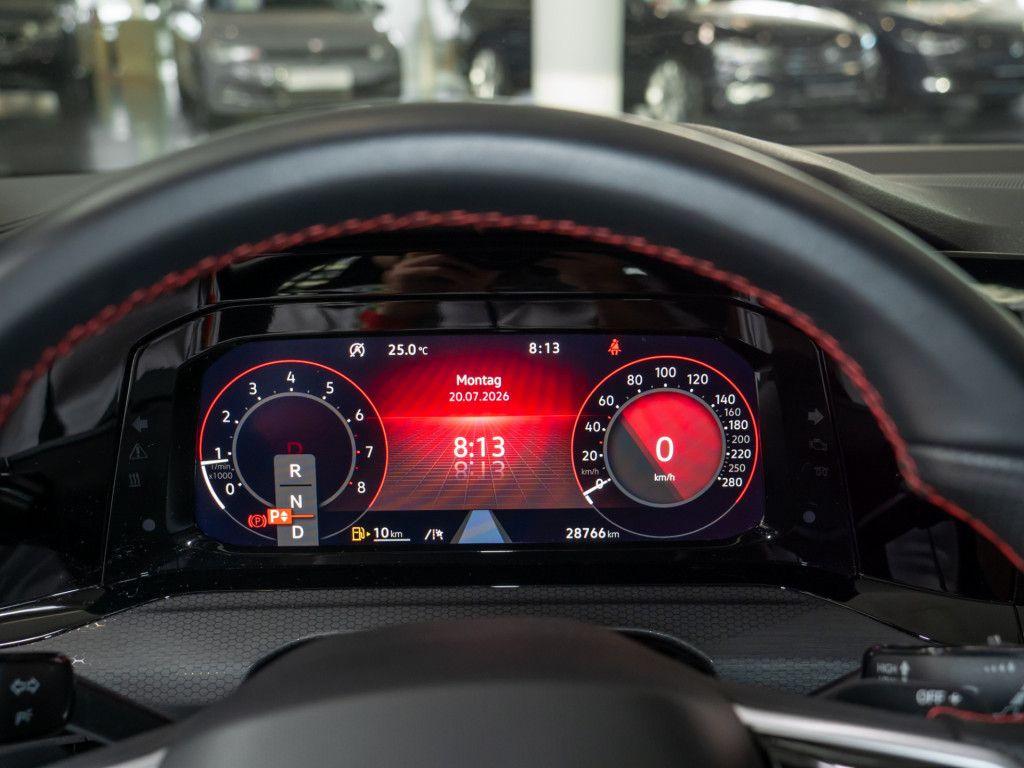 Volkswagen Golf VIII GTI 2.0 TSI Kamera LED APP Sitzhzg, миниатюра 14
