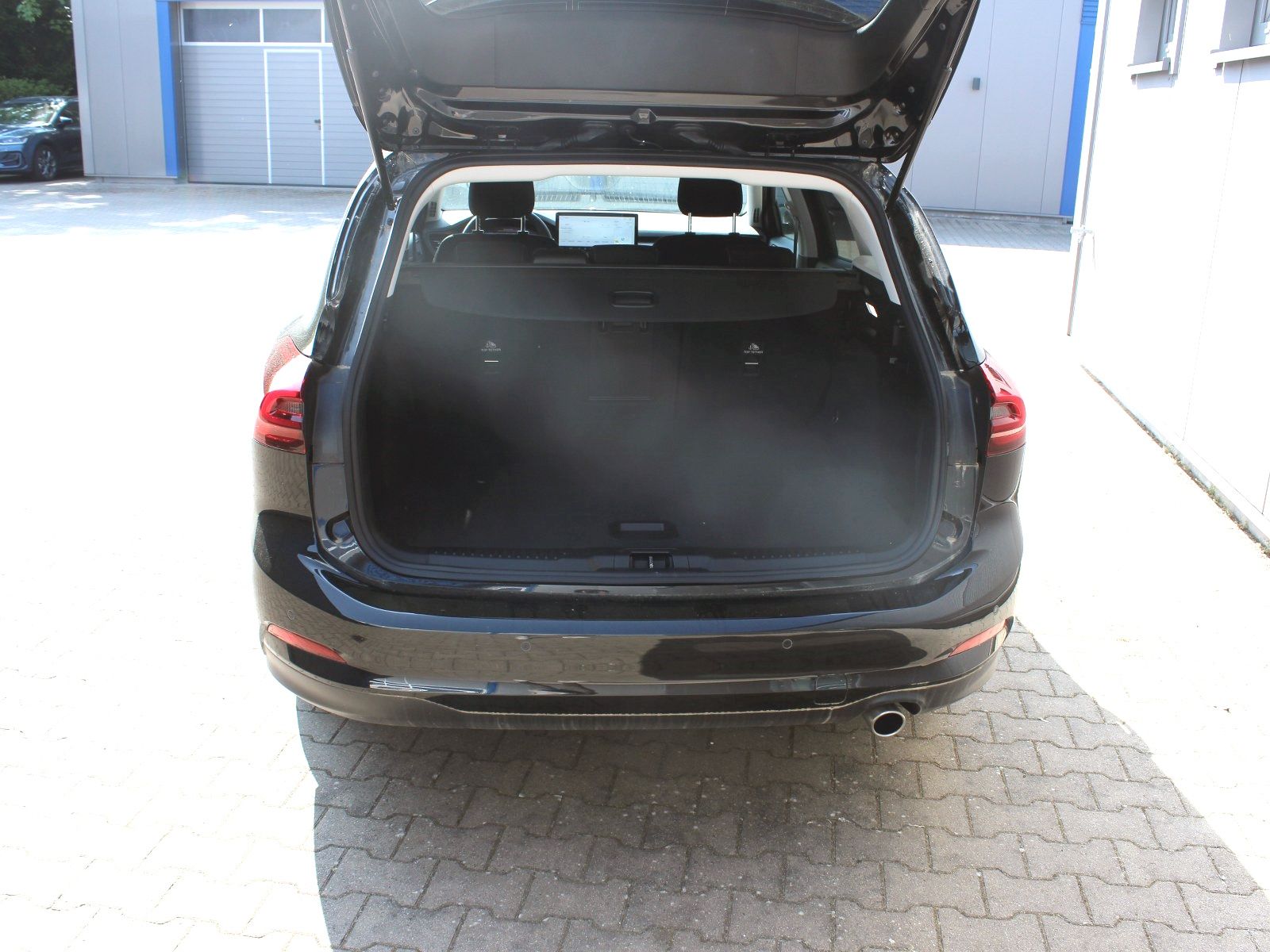 Fahrzeugabbildung Ford Focus Titanium X 1,5 EcoBlue