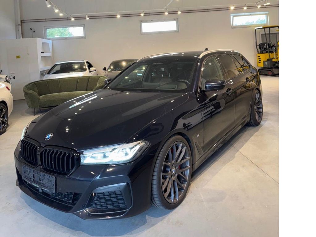Image of BMW 540