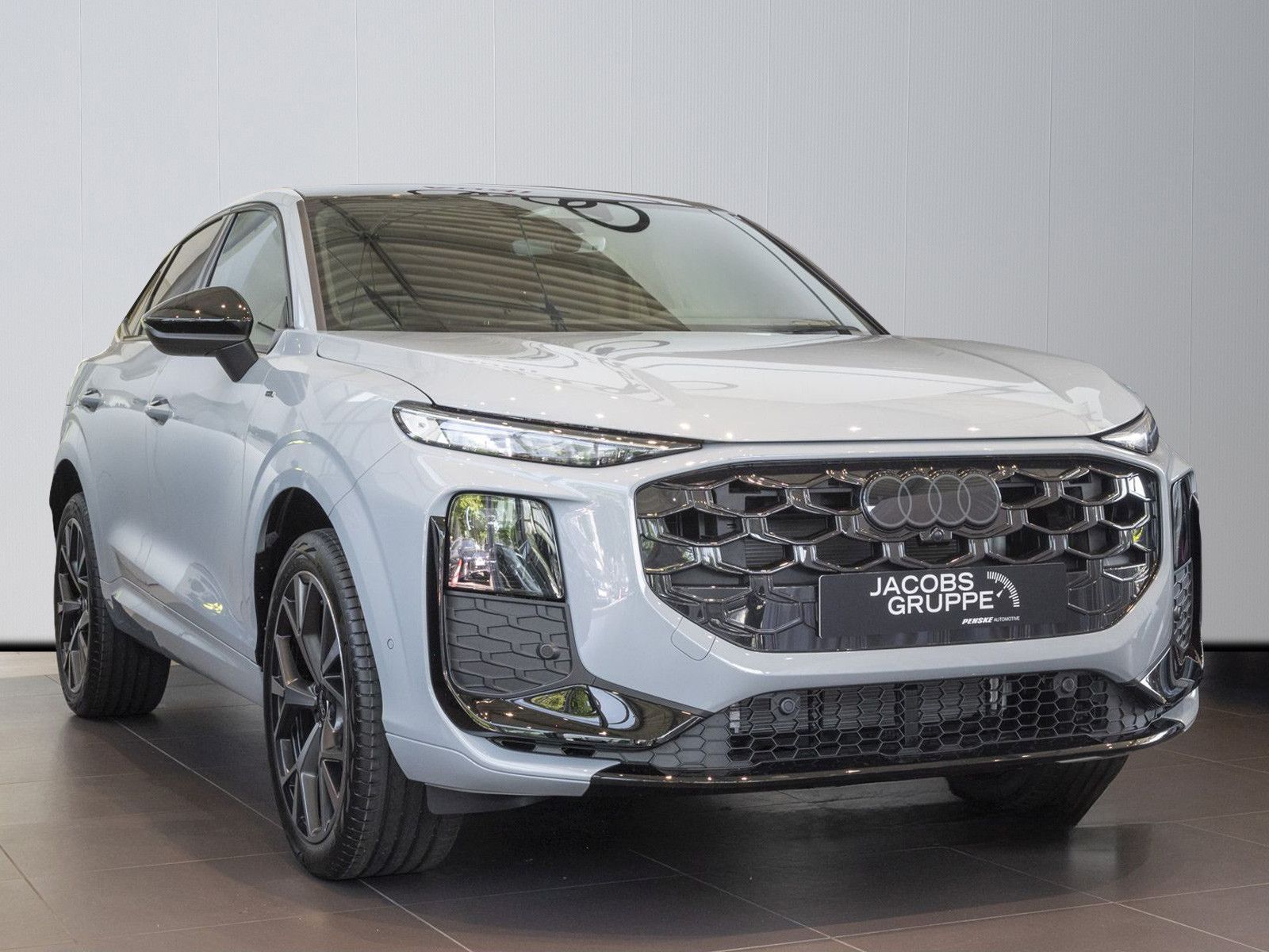 Audi Q3 Sportback e-hybrid 200 kW S line Tech plus/AH imagem 2