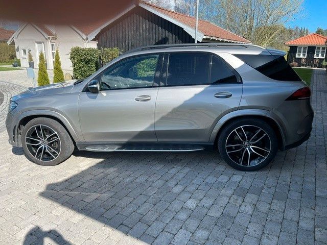 Image of Mercedes-Benz GLE 400