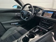 Fahrzeugabbildung Audi e-tron GT qu DYNAMIK+ LASER PANO LUFT B&O HuD