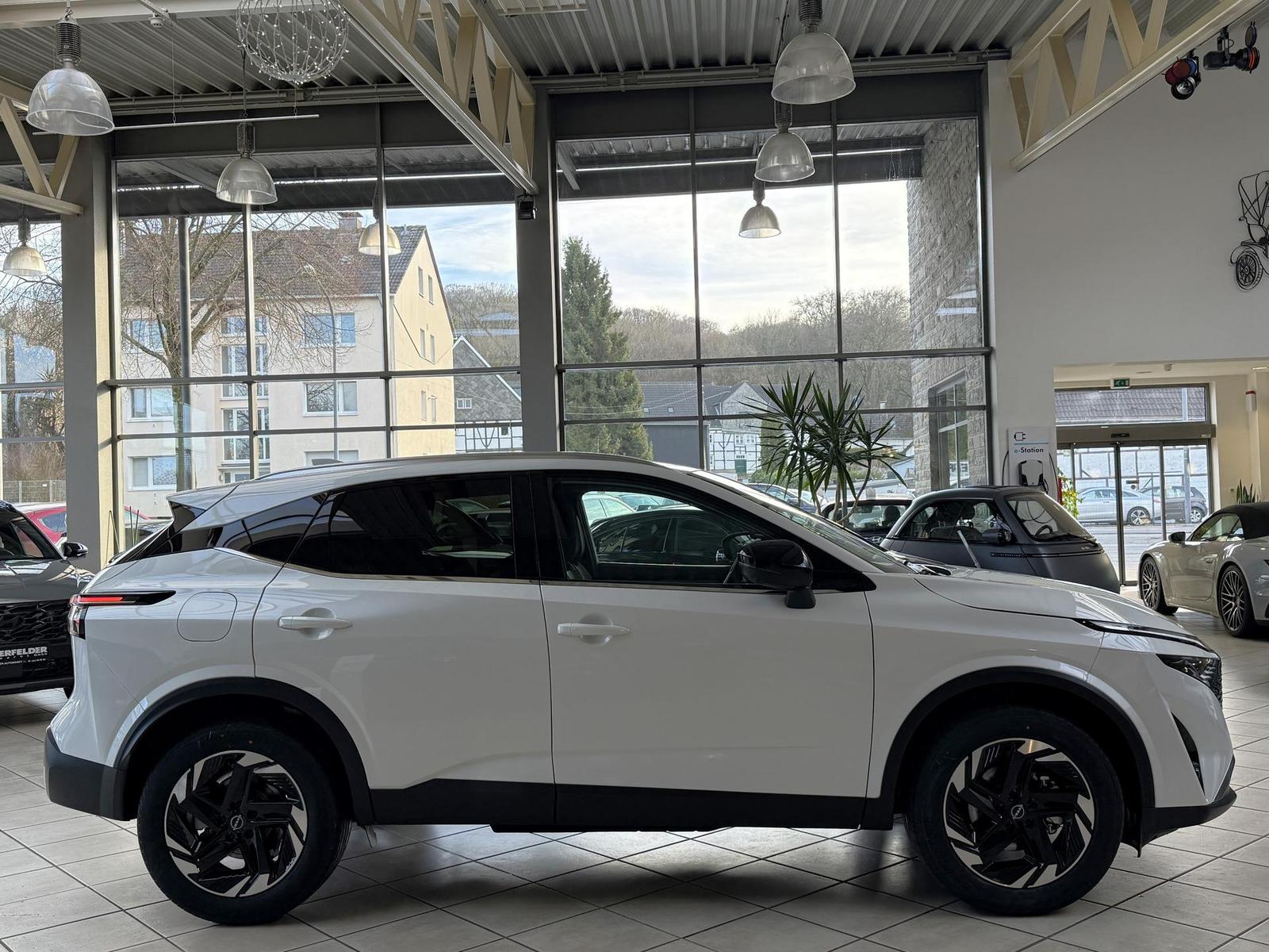 Nissan Qashqai MHEV N-Connecta 360CAM|S+LHZ|ACC|SOFORT