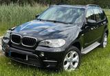 BMW X5 xDrive30d -  HUD, AHK, 2. Hand, super Zust. - BMW X5 aus 2011 mit Diesel-Antrieb