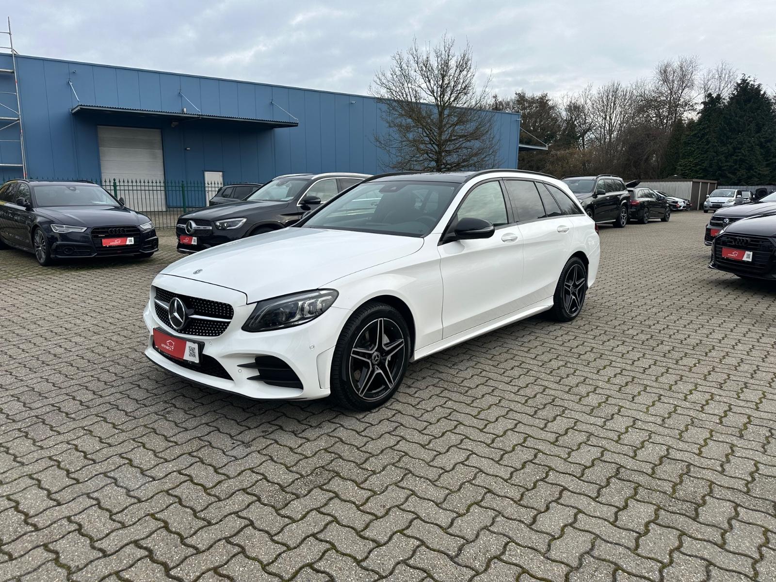 Mercedes-Benz C 220 T d AMG WideScreen KAM Panorama CARPLAY