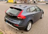 Volvo V40 Cross Country T4 I Kamera I Navi I Allrad - Volvo V40 Cross Country: Scheckheftgepflegt
