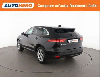 Jaguar F-Pace - 4