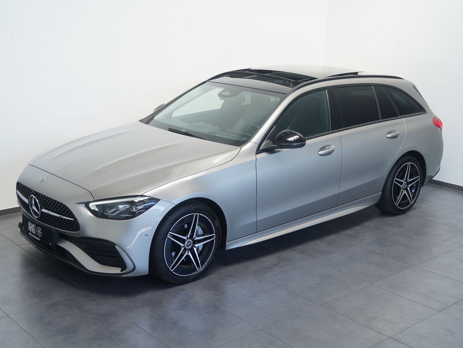 Fahrzeugabbildung Mercedes-Benz C 220 T d AMG Line DISTRONIC/PANORAMA/AHK