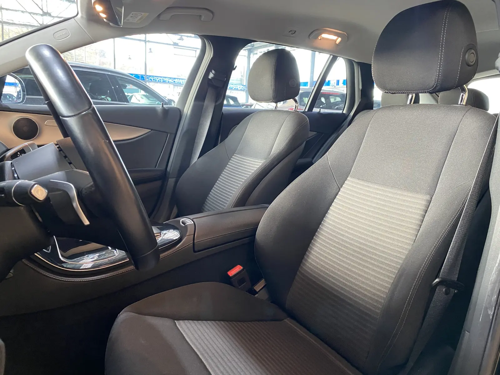 Mercedes-Benz E-Class Avantgarde*ACC*LED*Navi*R-Cam*SHZ*CarPlay*, миниатюра 10