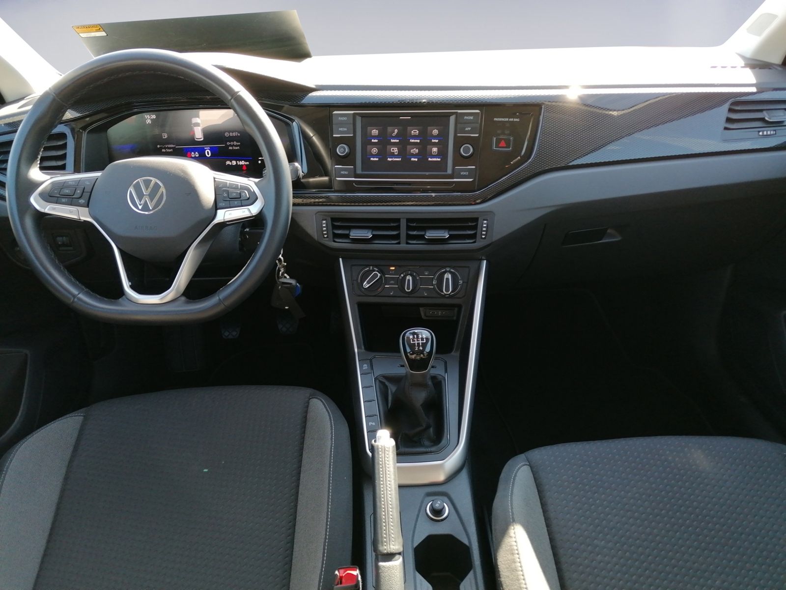 Polo 1.0 LED+SHZ+APP+PDC+LANE-ASSIST