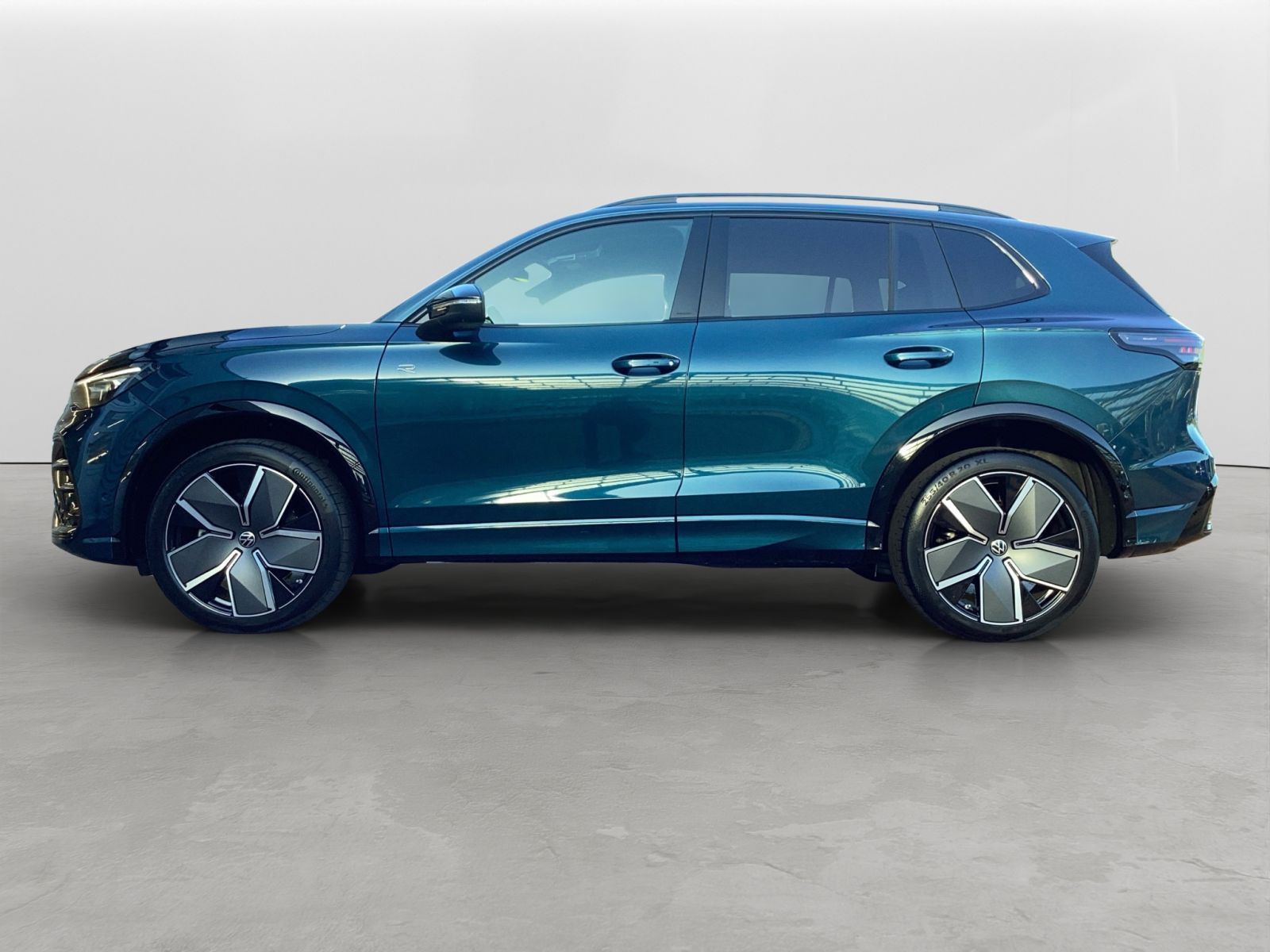 Volkswagen Tiguan 2.0 TSI 4M DSG R-Line IQ.Light ACC HuD St foto 2