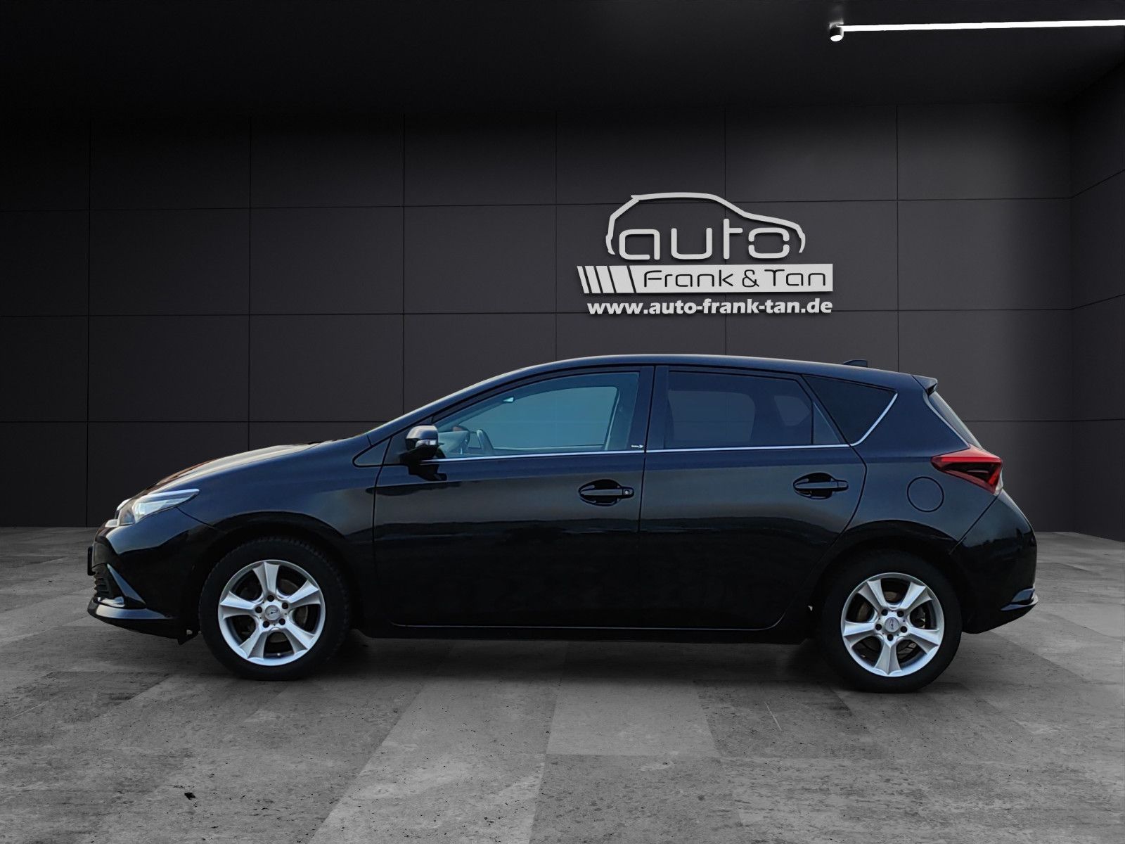 Fahrzeugabbildung Toyota Auris Edition-S+*Tempo*Blth*Klima*SitzHZ*Kamera*