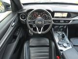 Alfa Romeo Stelvio Turbo 2.0 Super Q4 - Alfa Romeo Stelvio aus 2018