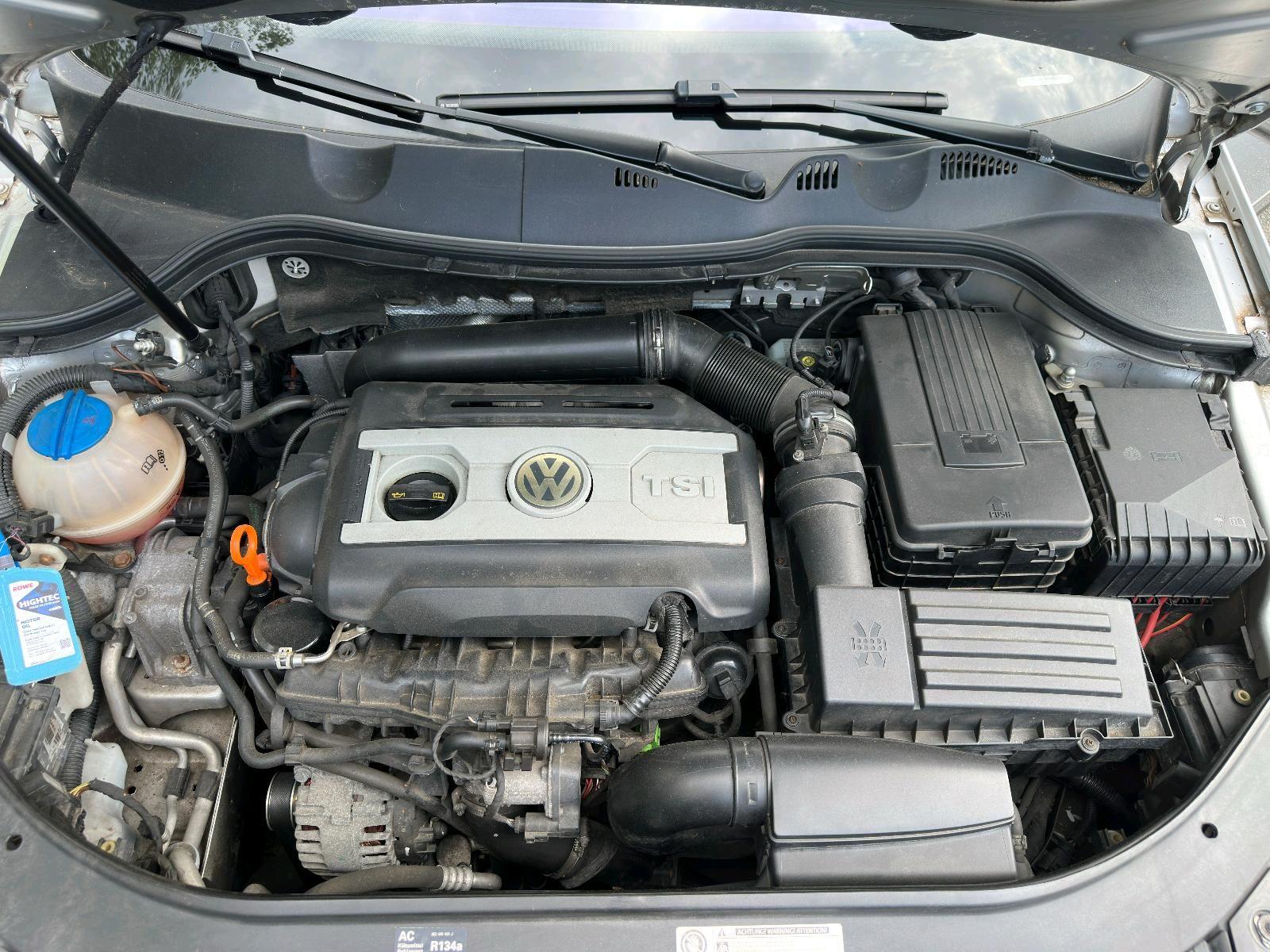 Volkswagen Passat 2009 — photo 8