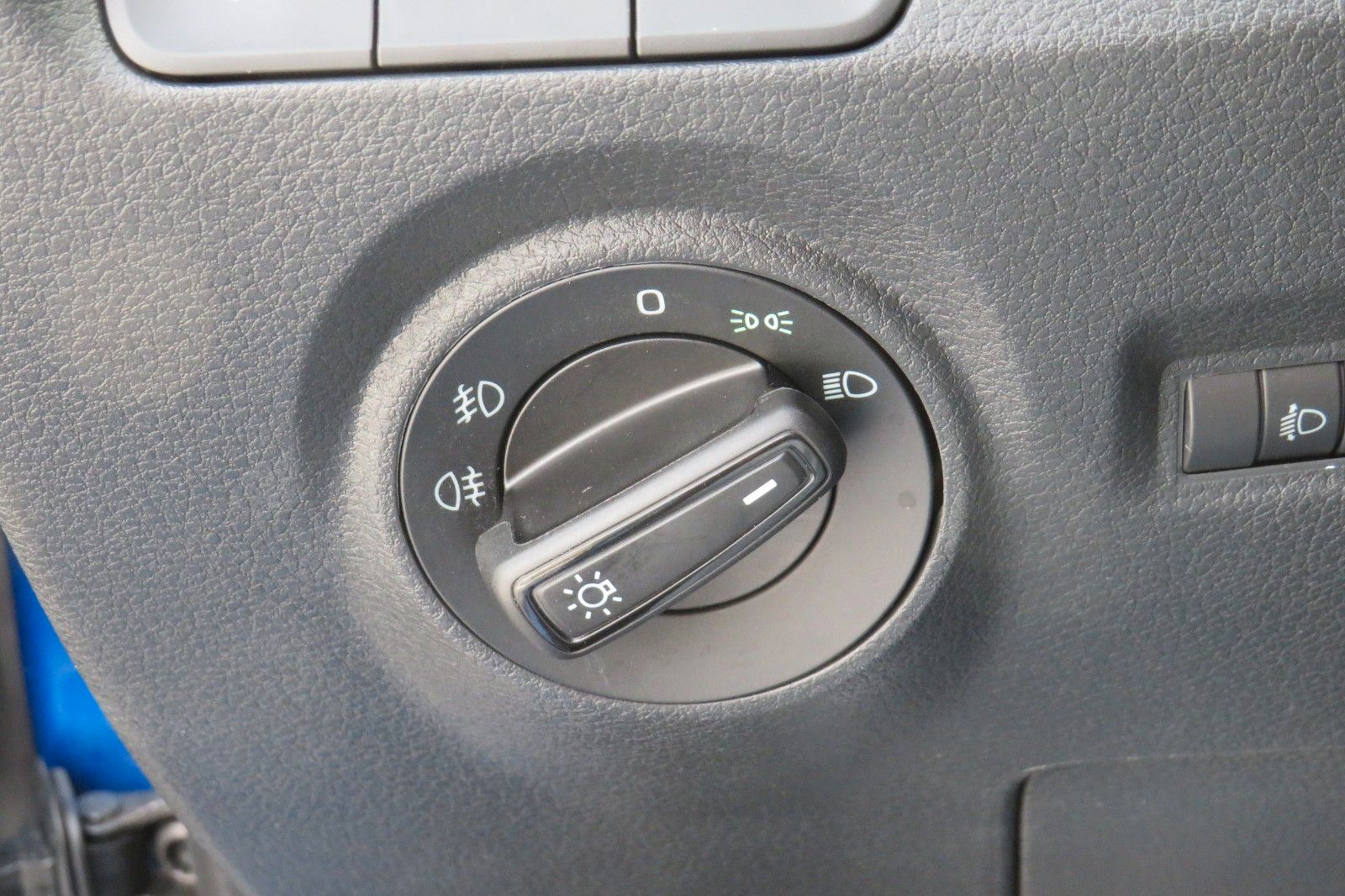 Fahrzeugabbildung SKODA Fabia Combi Ambition SITZH. KLIMA GRA GJ APP 1.H