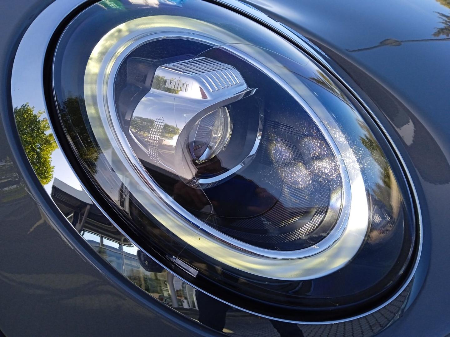 MINI Cooper 5-Türer Navi LED Sitzheizung PDC DAB Mult