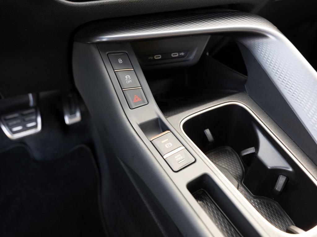 Cupra Terramar 2.0 TSI VZ 4Drive PANO HUD 360° LED ACC