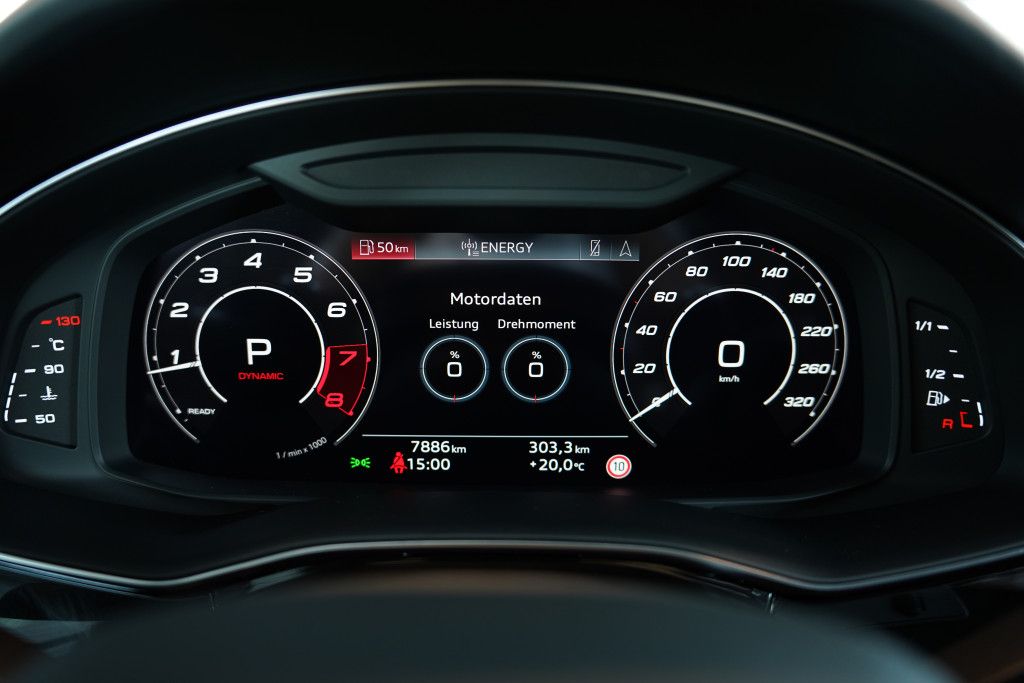 Audi Rsq8