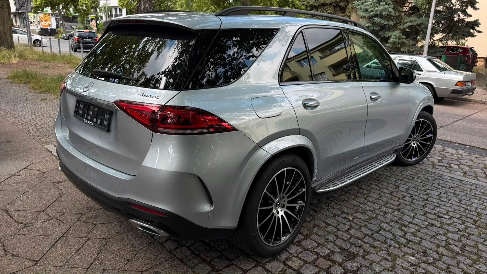 Mercedes-Benz GLE 300 D 4Matic AMG foto 5
