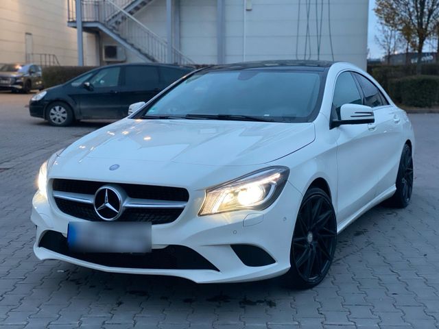 Mercedes-Benz Mercedes CLA 200