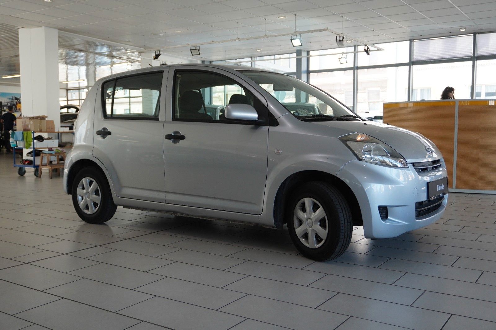 Fahrzeugabbildung Daihatsu Sirion 1.0 5-TÜR KLIMA/CD/AUX/8-FACH/TÜV