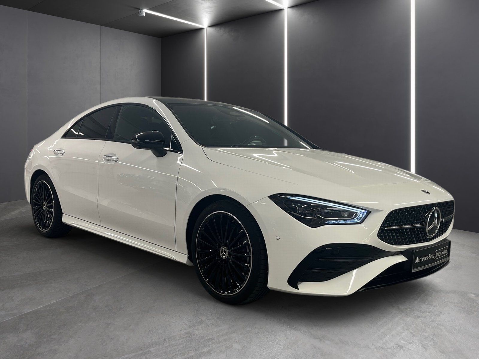 Fahrzeugabbildung Mercedes-Benz CLA 200 AMG*Pano*Distronic*Totwinkel*Night*360°*