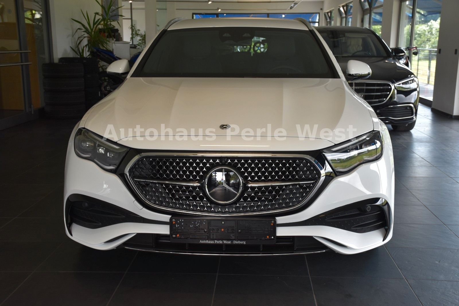 Mercedes-Benz E 300 de 4Matic T AMG Line Advanced Plus"AHK"LED foto 7