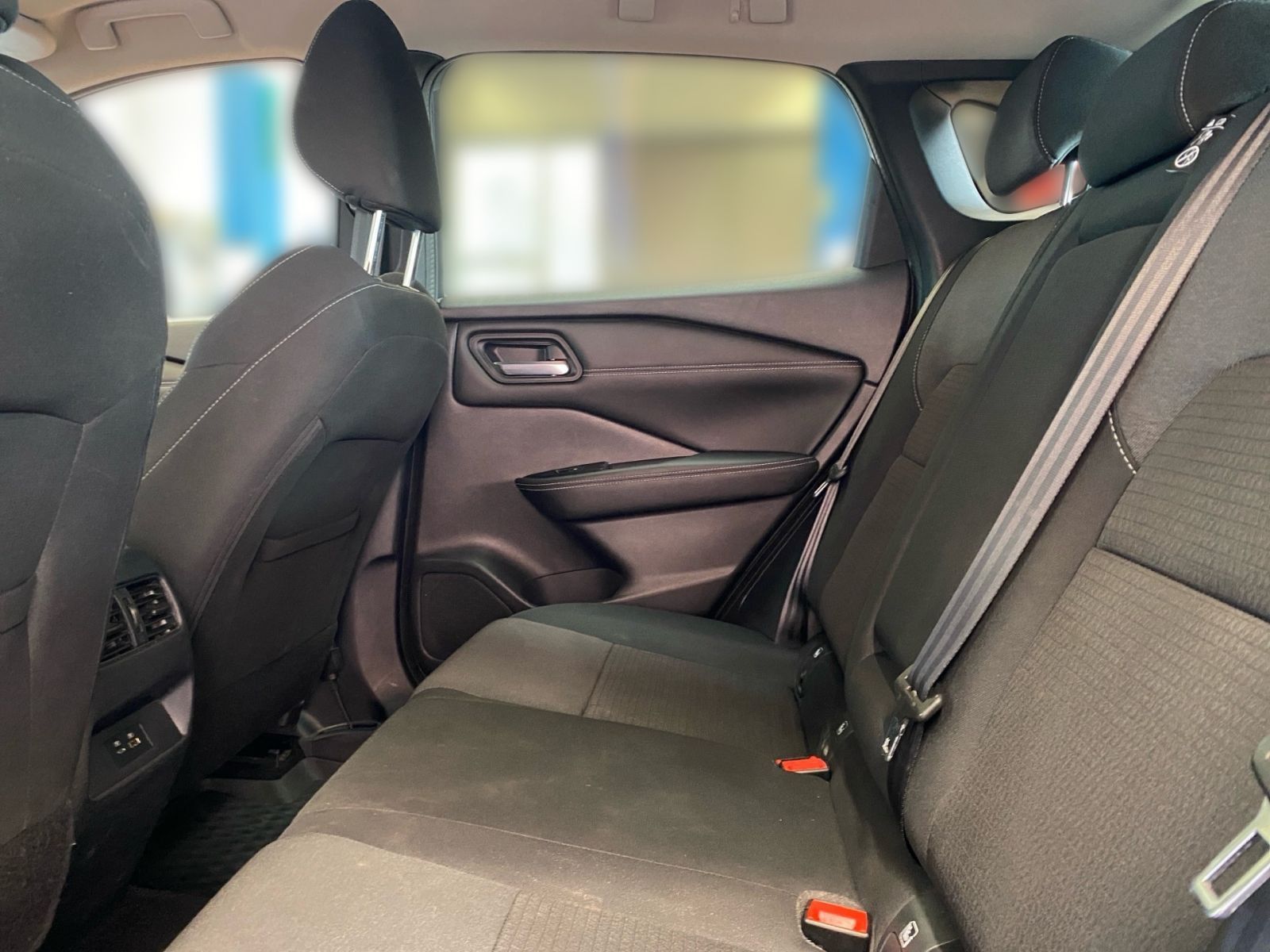 Fahrzeugabbildung Nissan Qashqai 1.3 DIG-T Automatik N-Connecta *AHK*