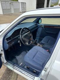 1994 Mercedes-BENZ E 280 缩略图 14