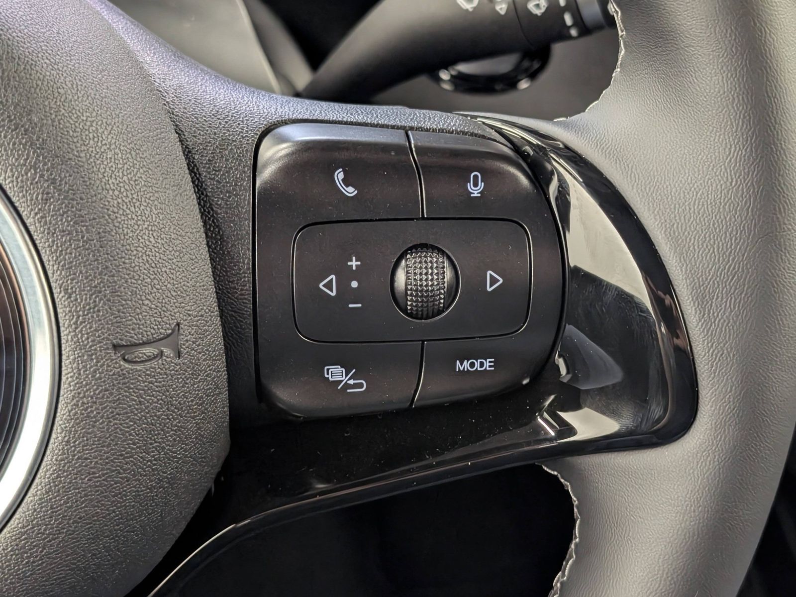 BYD DOLPHIN Dolphin Comfort LED Navi ACC Keyless – Bild 36