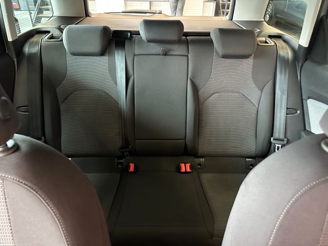 MYAUTOCENTER – Gebraucht- und Jahreswagen mit Werkstattservice in Pfaffenhofen Seat Leon *TAMPO*NAV*CARPLAY*2-ZONEN*PDC*SitzHZ*