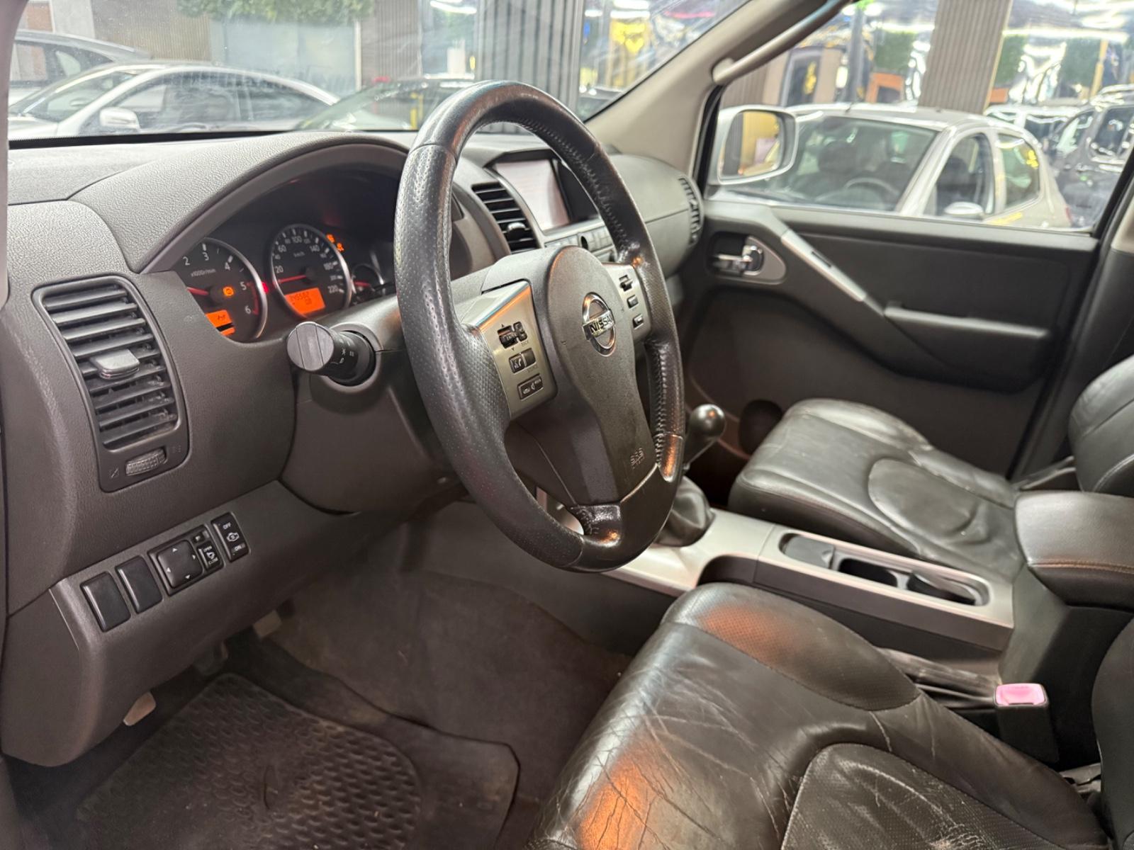Nissan Pathfinder 2006 — фото 20