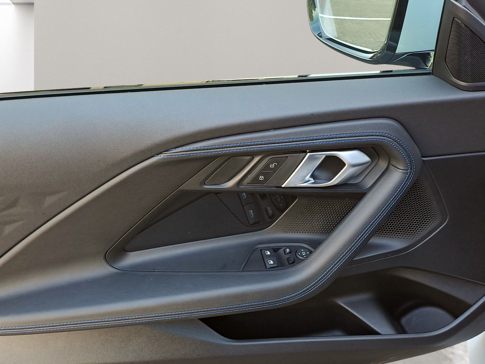 BMW 220 - Bild 19