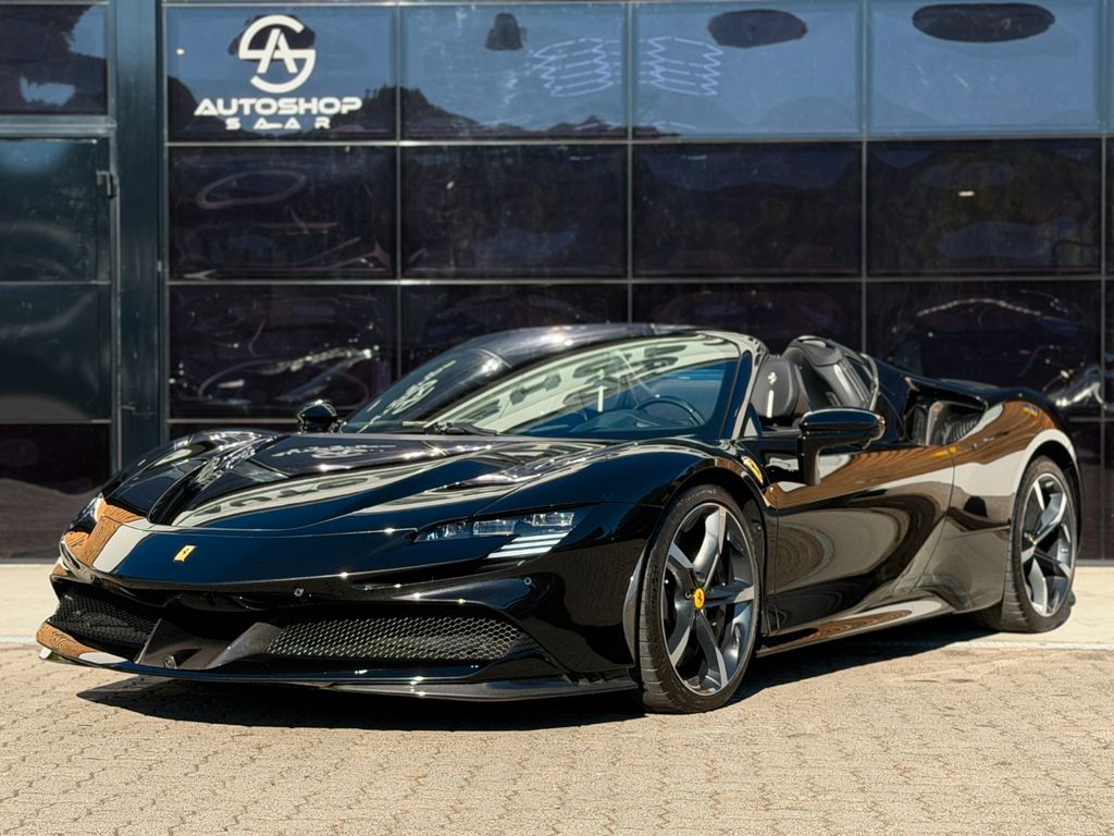 FERRARI SF90 SF90 Spider Assetto Fiorano Carbon/360°/Racing