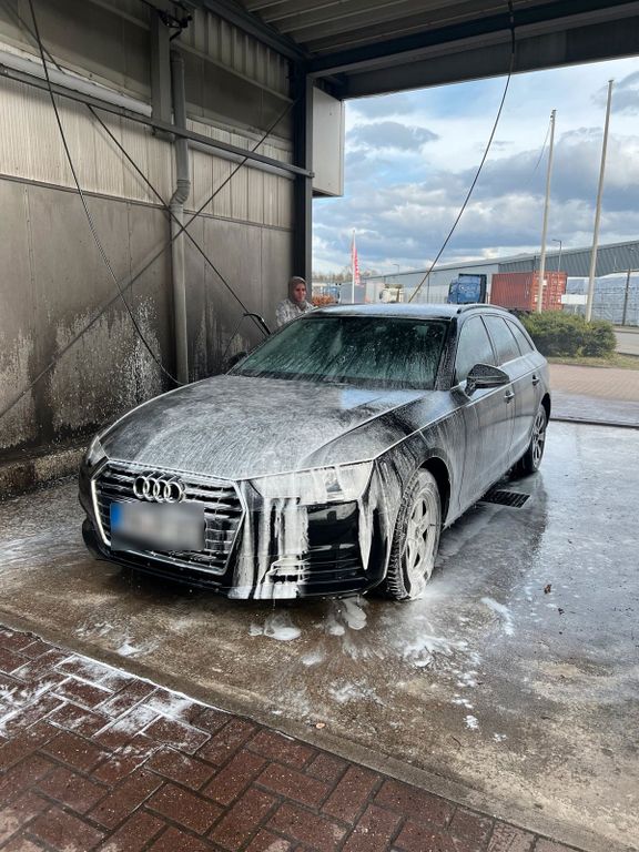 Image of Audi A4