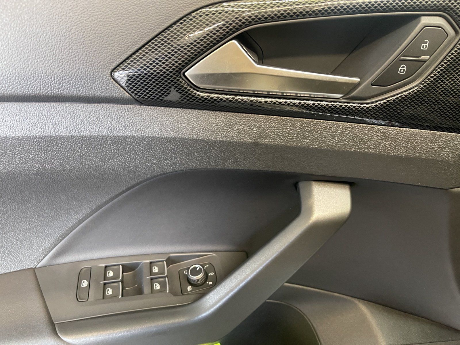 Volkswagen T-Cross - Bild 9