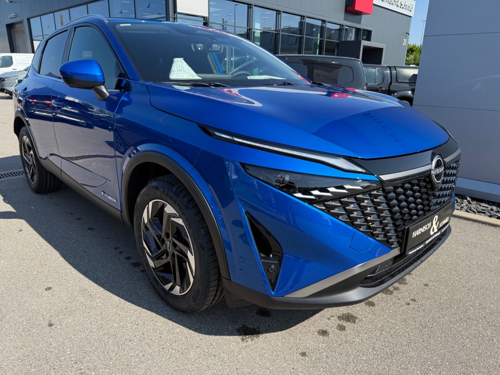 Fahrzeugabbildung Nissan Qashqai N-Connecta - 360°Kamera, KP, WP