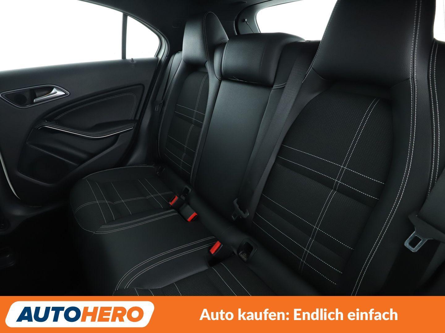 Mercedes-Benz A 180 BlueEfficiency Urban Aut.*NAVI*BI-XENON*