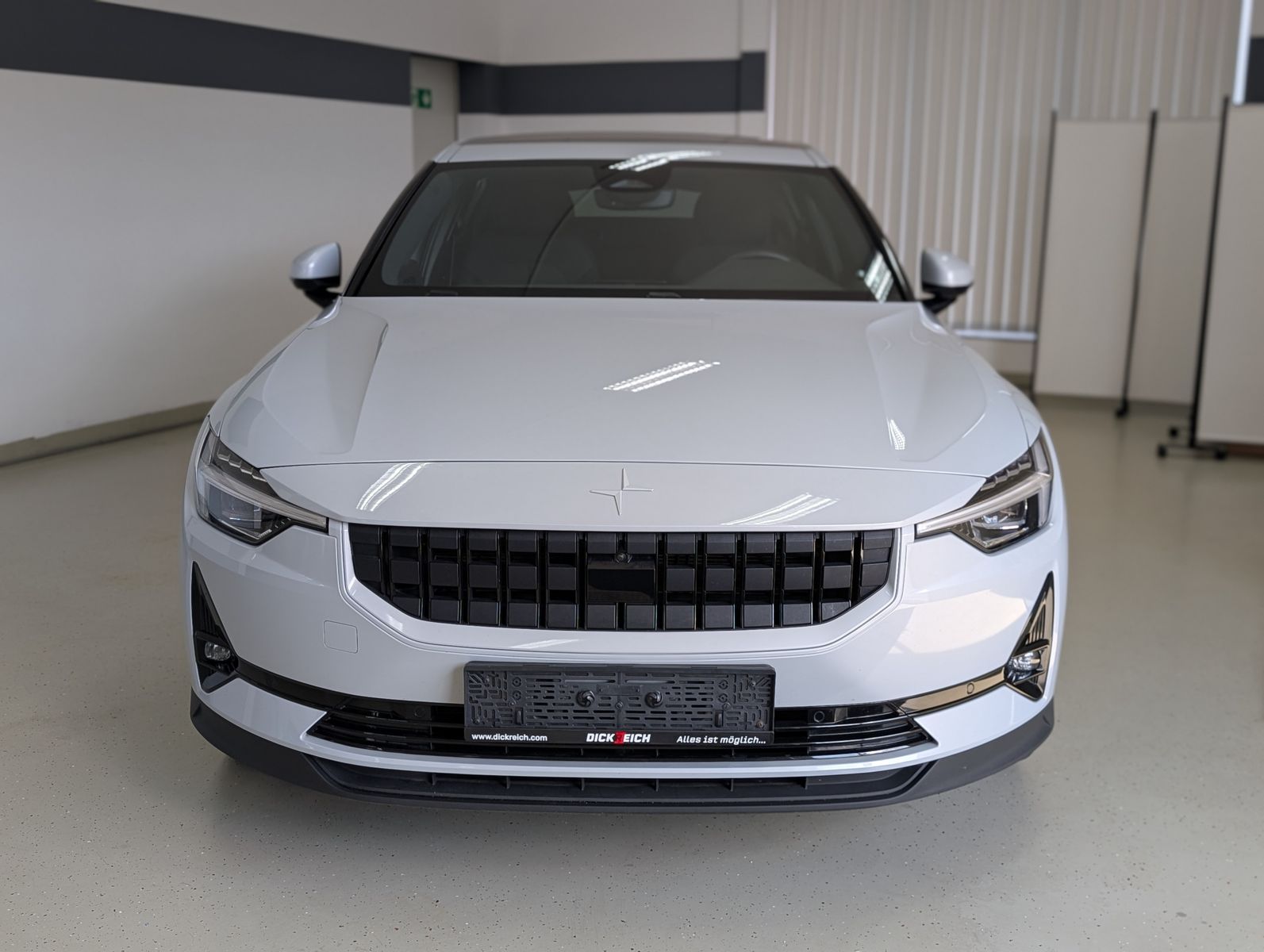 Fahrzeugabbildung Polestar 2 Long Range Dual PANO PLUS-PACK PIXEL H&K 78kWh